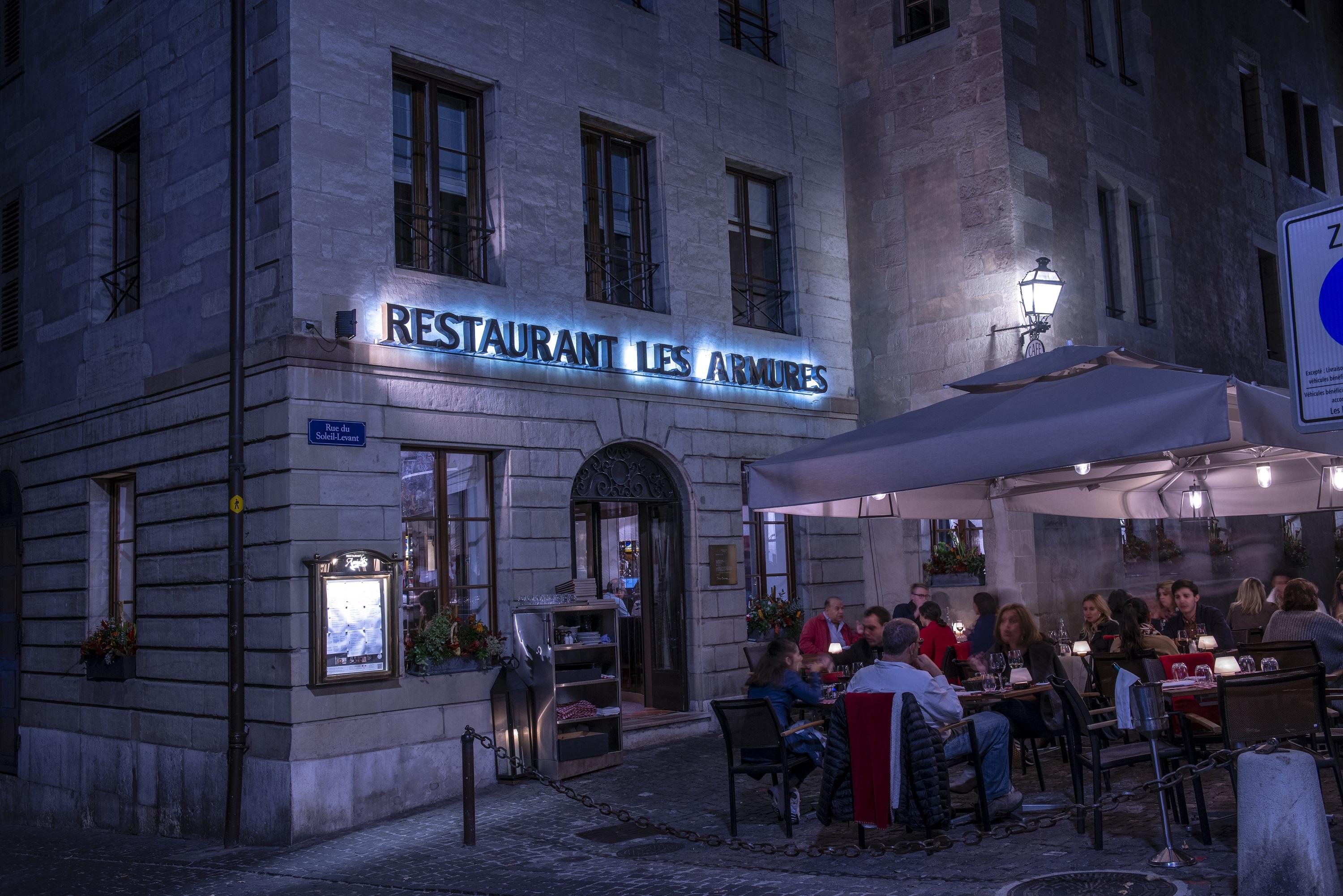 Hotel Les Armures Geneva Exterior photo Restaurant Les Arpilles